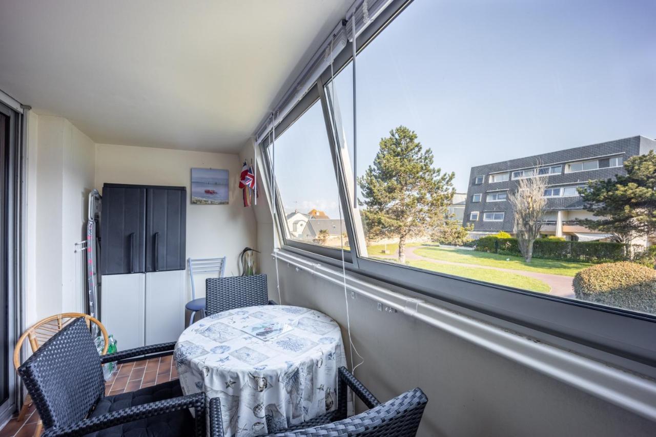 Le Pavois - Appartement A 50 Metres De La Mer Bernieres-sur-Mer Exterior photo